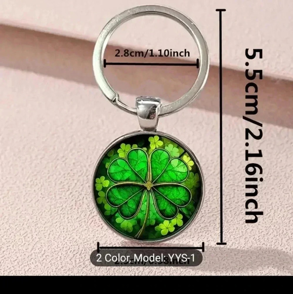 Four-leaf Lucky Grass Glass Cabochon Key Ring Pendants NWT..stainless steel - Picture 2 of 3